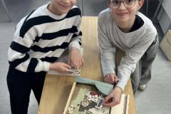 6542bc35-42f5-40f9-b846-aeb3bd999b17