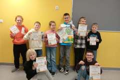 ef62a506-f7b6-4c77-a8c5-432b23c0fa8e