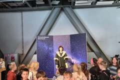 e64f5c15-6f5f-4021-a744-01d7713dcb7b